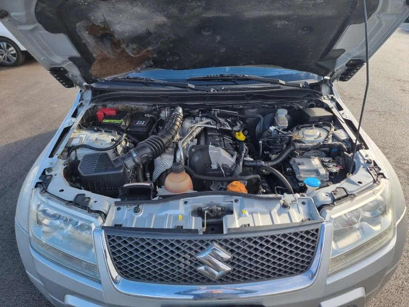 Suzuki Grand vitara 1.9TDI, снимка 17 - Автомобили и джипове - 51985135
