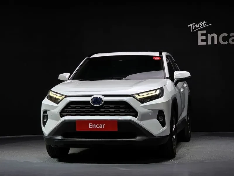 Toyota Rav4 2.5 2WD HYBRID XLE, снимка 3 - Автомобили и джипове - 55048254