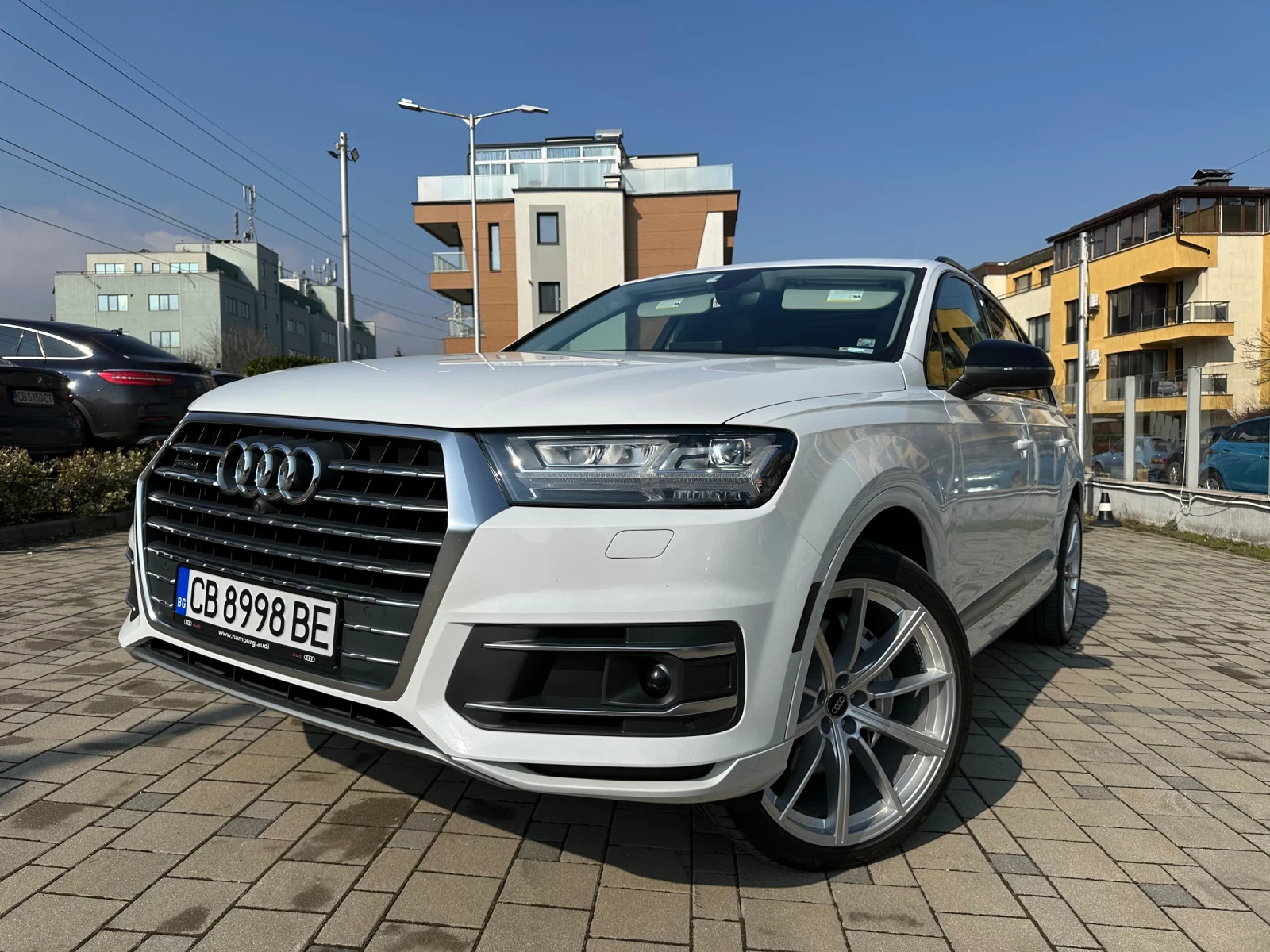 Audi Q7 3.0 TFSI* Quattro* 7места* Обдухване* , снимка 2 - Автомобили и джипове - 53732719