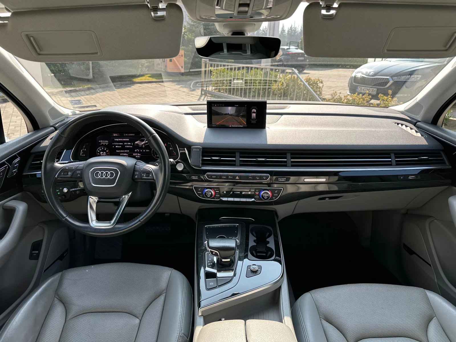 Audi Q7 3.0 TFSI* Quattro* 7места* Обдухване* , снимка 14 - Автомобили и джипове - 53732719