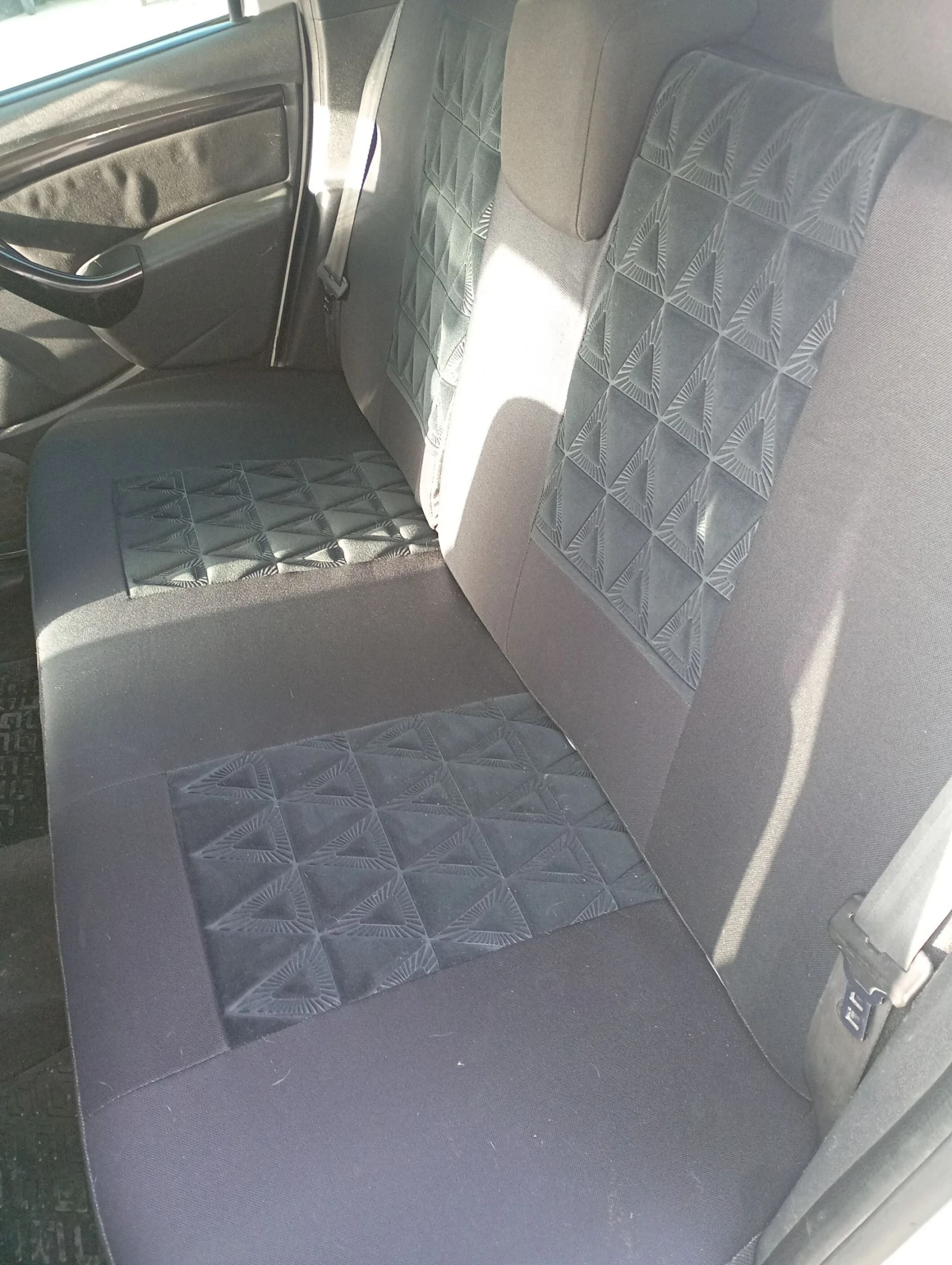 Dacia Duster, снимка 10 - Автомобили и джипове - 53905306