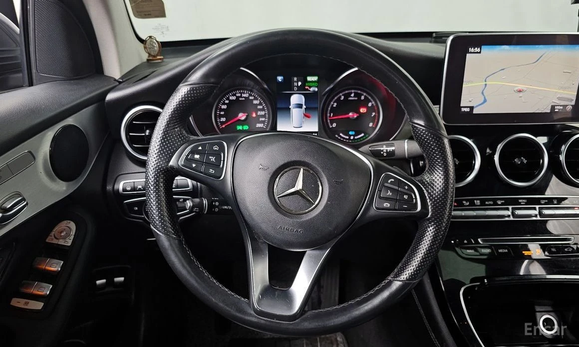 Mercedes-Benz GLC 350, снимка 13 - Автомобили и джипове - 53984993