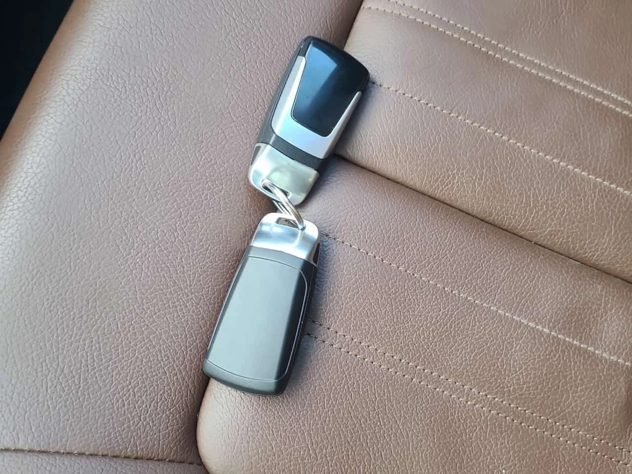 Audi Q5 * PROGRESSIV * ���� * �������� * KEYLESS * CARFAX | Mobile.bg � ����������� 8