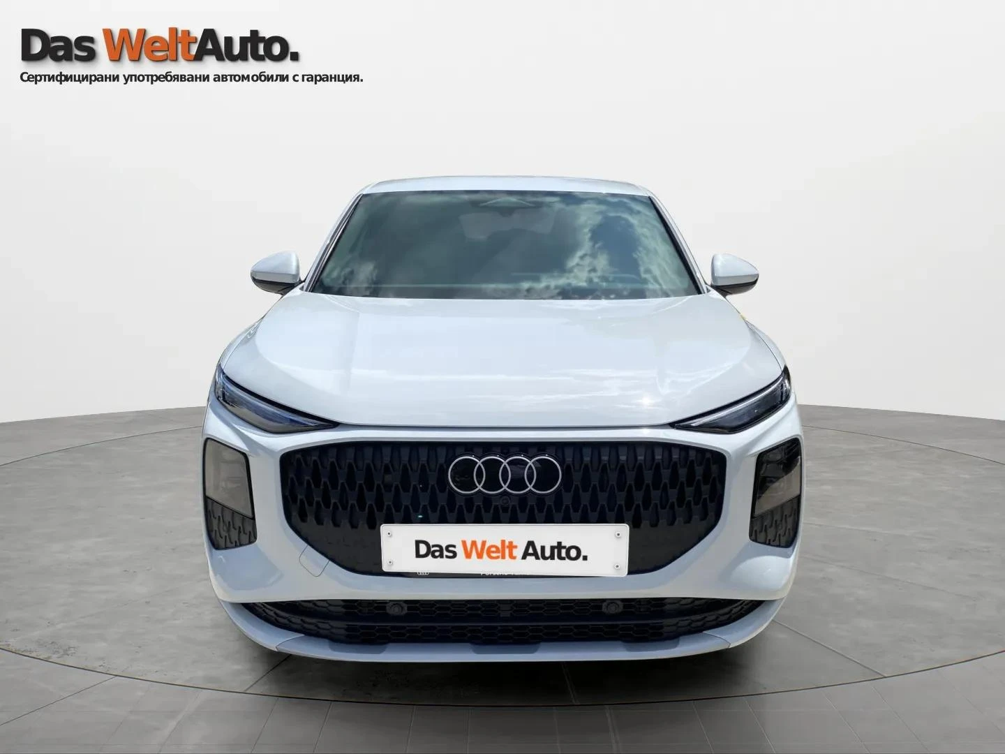 Audi Q3, снимка 2 - Автомобили и джипове - 56421070