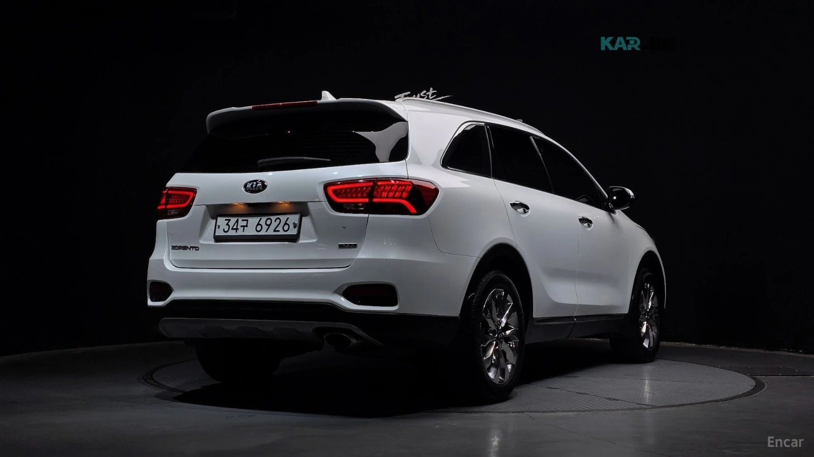 Kia Sorento PRESTIGE* КОЖА* ПОДГРЕВ* ОБДУХВ* НАВИ* КАМЕРА, снимка 2 - Автомобили и джипове - 55085776