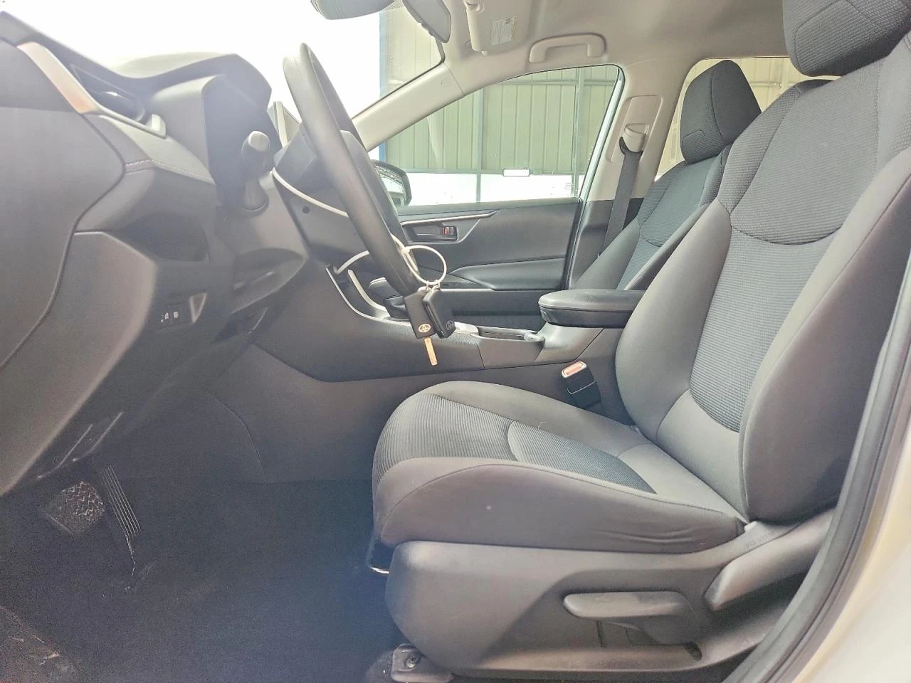 Toyota Rav4 2.5l Le, снимка 7 - Автомобили и джипове - 55322498