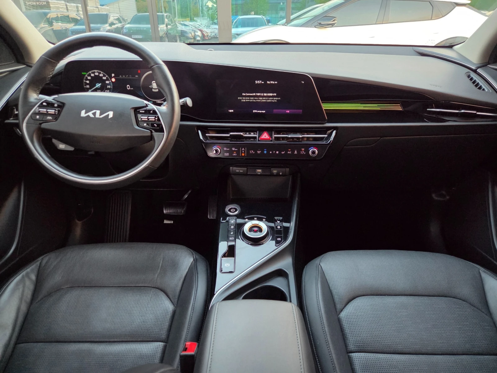 Kia Niro EV Air, снимка 6 - Автомобили и джипове - 56577037