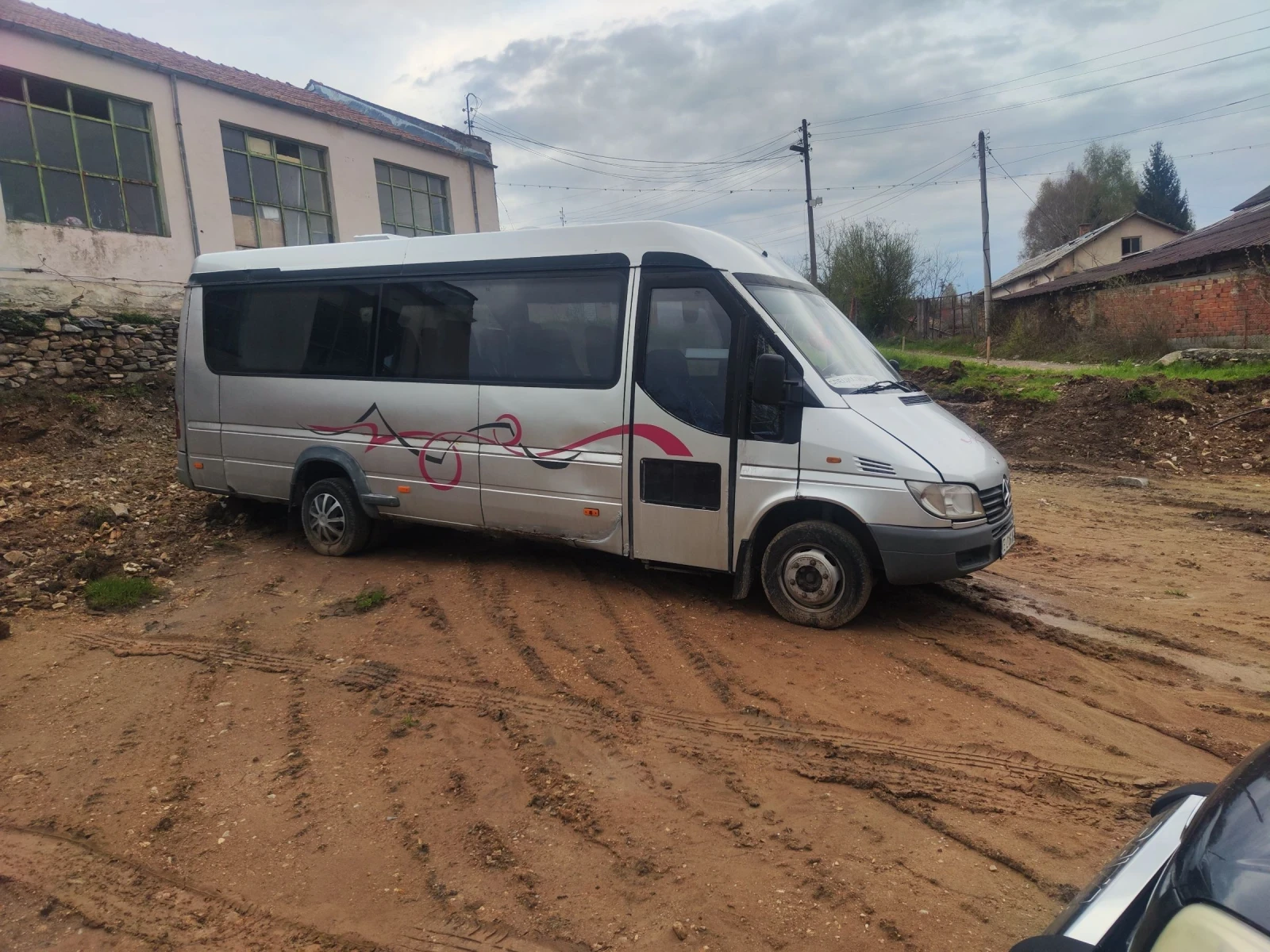 Mercedes-Benz Sprinter 413 413 - изображение 2