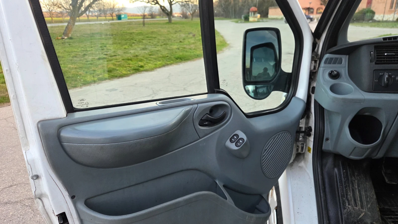 Ford Transit Метан/Бензин, снимка 12 - Бусове и автобуси - 53772212