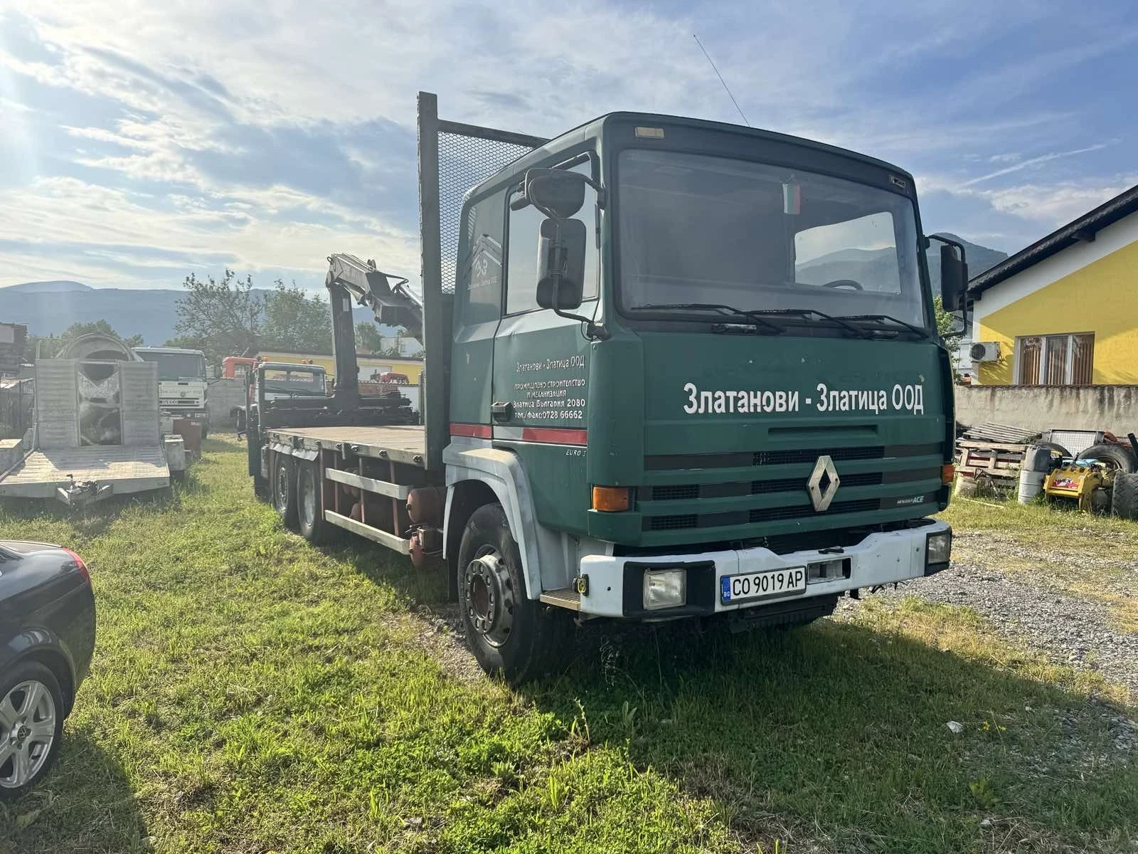 Renault Midliner С кран НIAB 6т, снимка 1