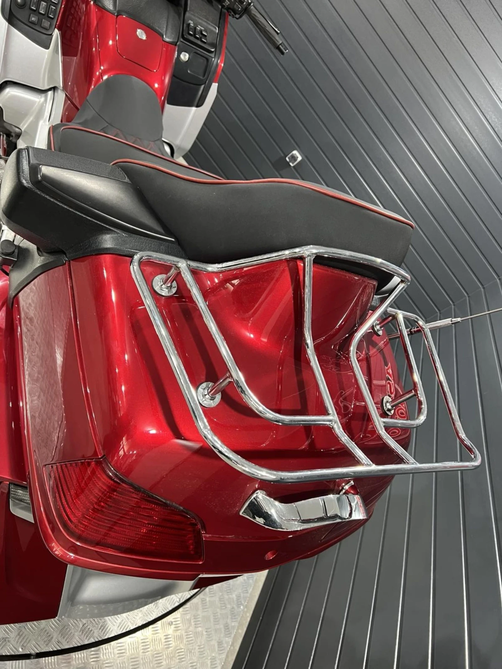 Honda Gold Wing RED & SILVER 2015 | Mobile.bg   15