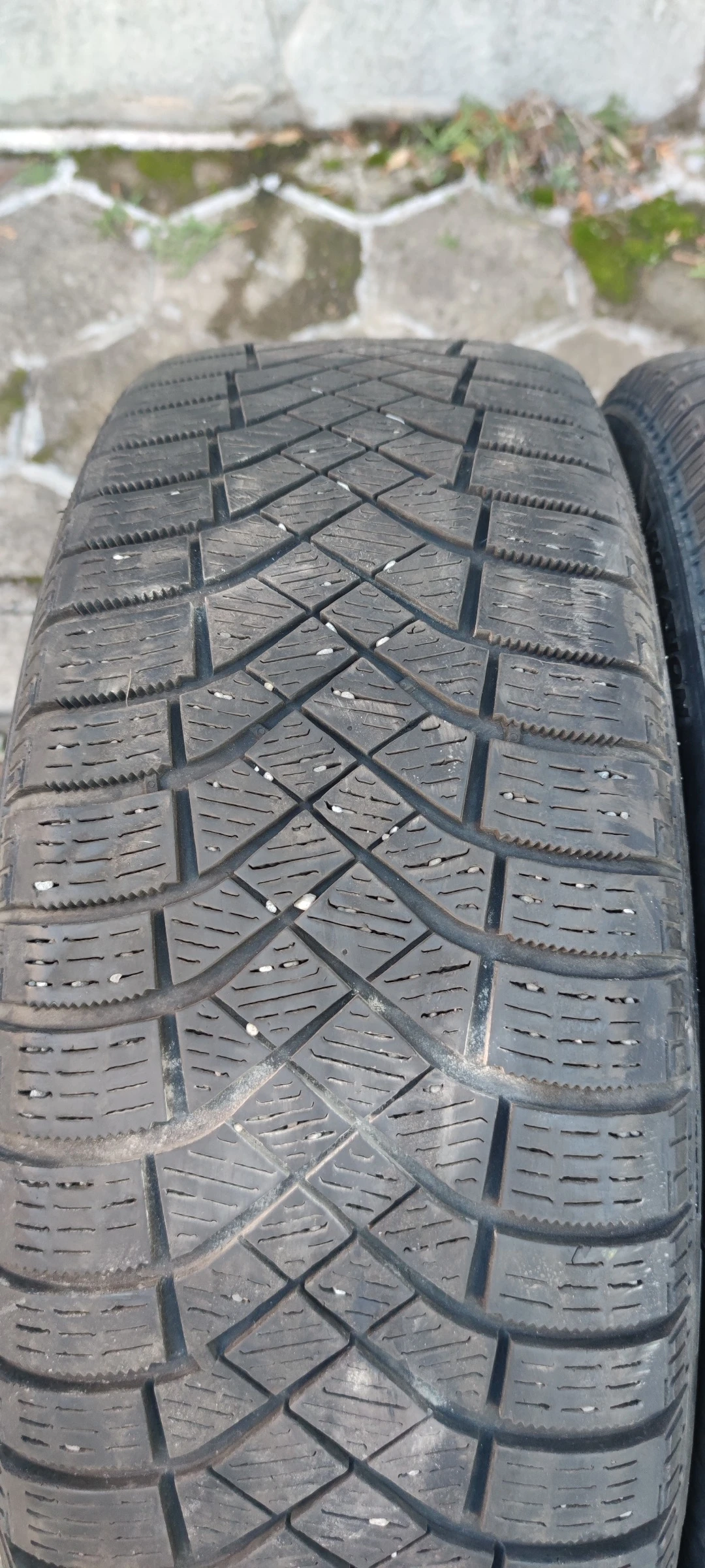  215/65R17 | Mobile.bg   5