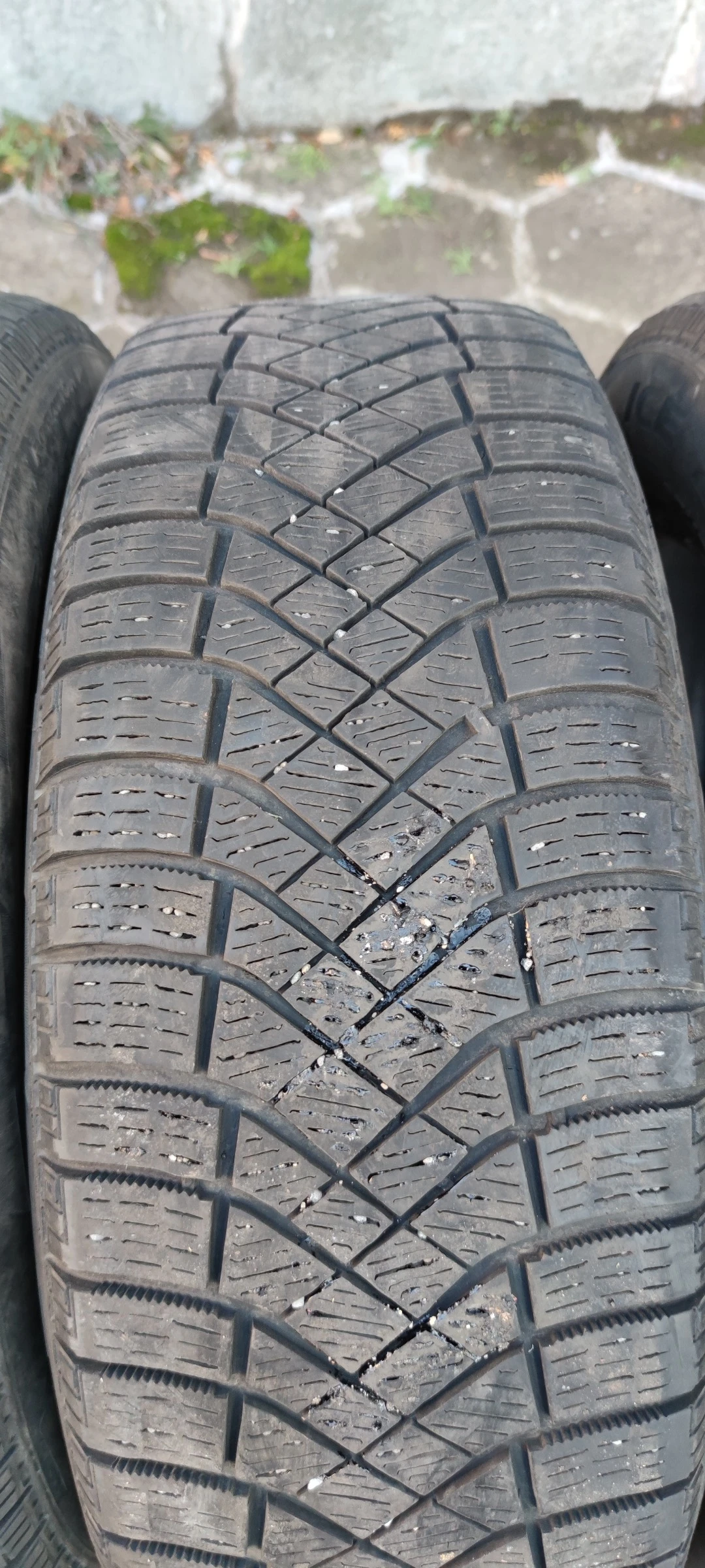  215/65R17 | Mobile.bg   3