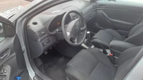 Toyota Avensis, снимка 9