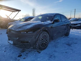 Ford Mustang Mach-E PREMIUM* AWD* ДИСТРОНИК* 360* ПОДГРЕВ* ОБДУХВАНЕ* , снимка 4