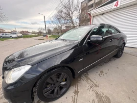 Mercedes-Benz E 250 Coupe , снимка 5