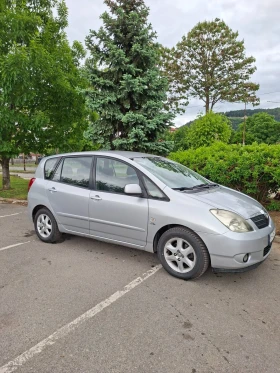 Toyota Corolla verso, снимка 2