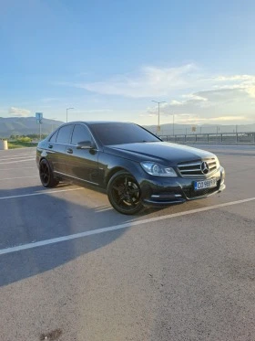 Mercedes-Benz C 220, снимка 10