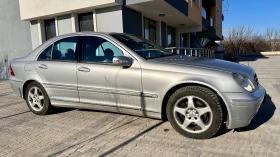 Mercedes-Benz C 200 C200 avantgarde automatic РЕАЛНИ КМ, снимка 3