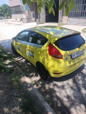 Обява за продажба на Ford Fiesta 1.0 eco boost  ~10 000 лв. - изображение 5