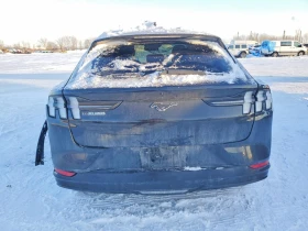 Ford Mustang Mach-E PREMIUM* AWD* ДИСТРОНИК* 360* ПОДГРЕВ* ОБДУХВАНЕ* , снимка 6