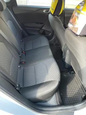 Kia Ceed 1.5 - 1600 € / 3129.33 лв. - 76600648 4