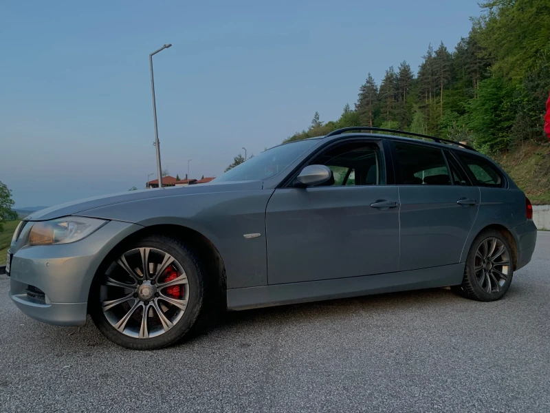 BMW 320 NAVI* PANORAMA* , снимка 3 - Автомобили и джипове - 47150767