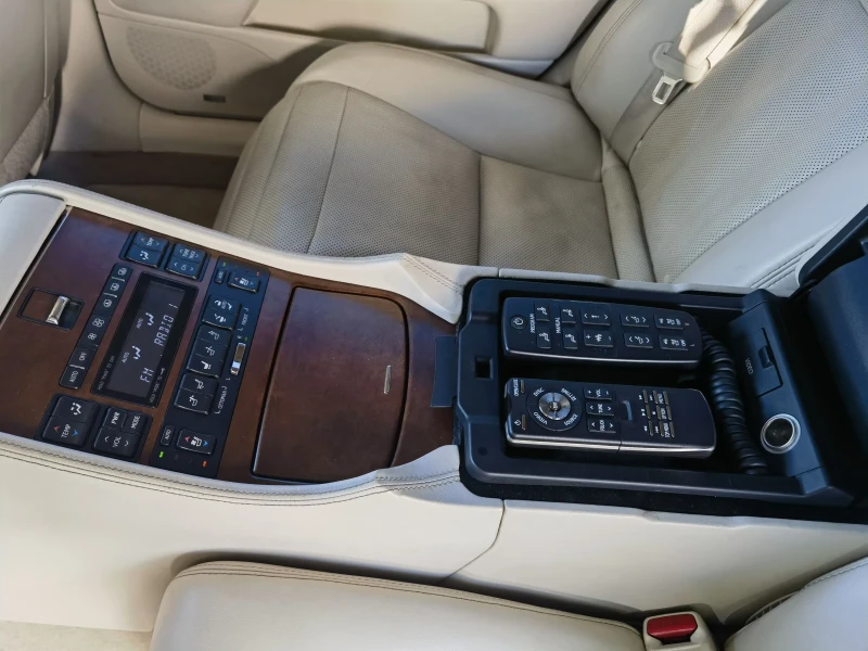 Lexus LS 600 600HL, снимка 7 - Автомобили и джипове - 47314648