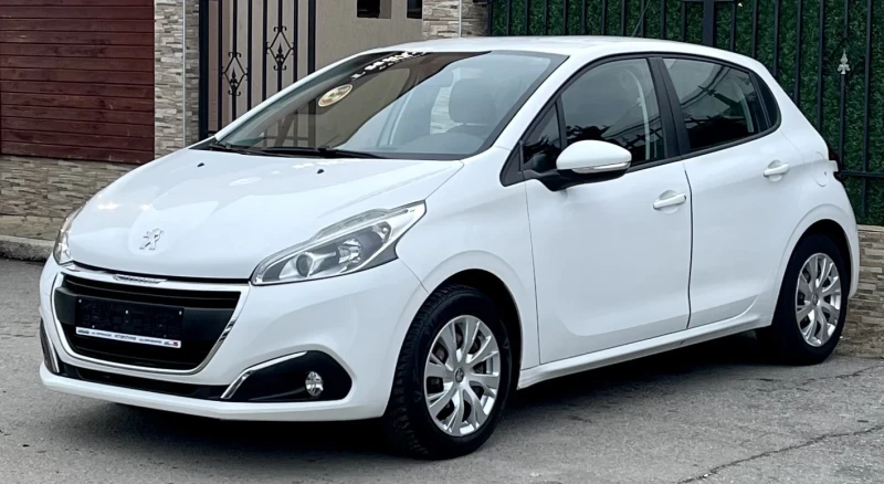 Peugeot 208 1.6 BLUE HDI EURO 6B Напълно обслужено !, снимка 1 - Автомобили и джипове - 48031210