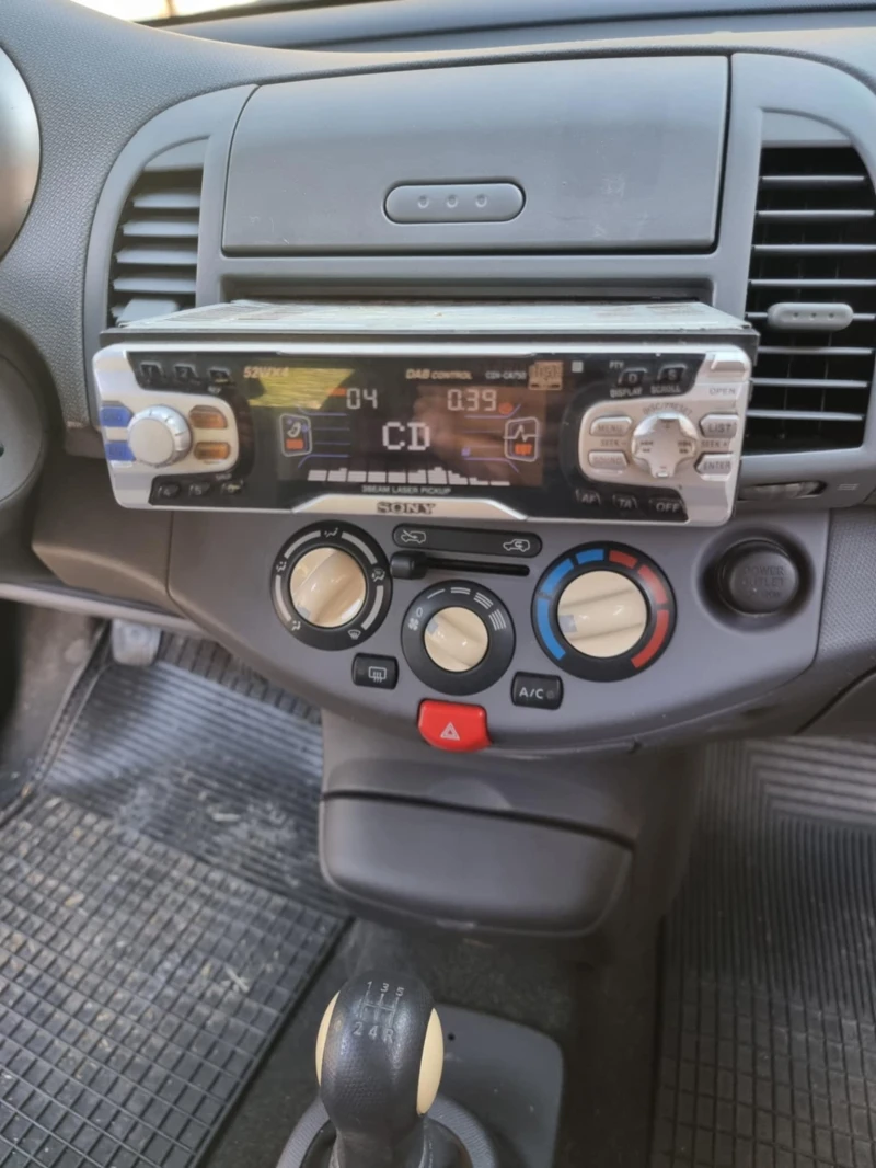 Nissan Micra 1.5 DCI/лети джанти 14/Фейс, снимка 10 - Автомобили и джипове - 48118042