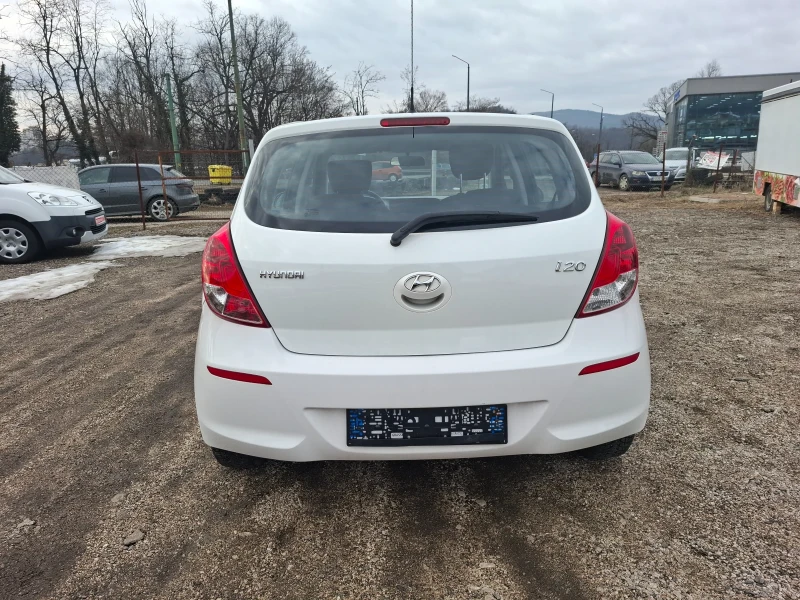 Hyundai I20, снимка 5 - Автомобили и джипове - 48797786