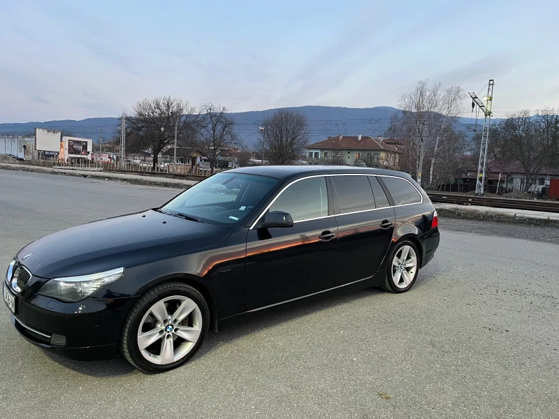 BMW 530 Xdrive, Facelift, снимка 2 - Автомобили и джипове - 49068475