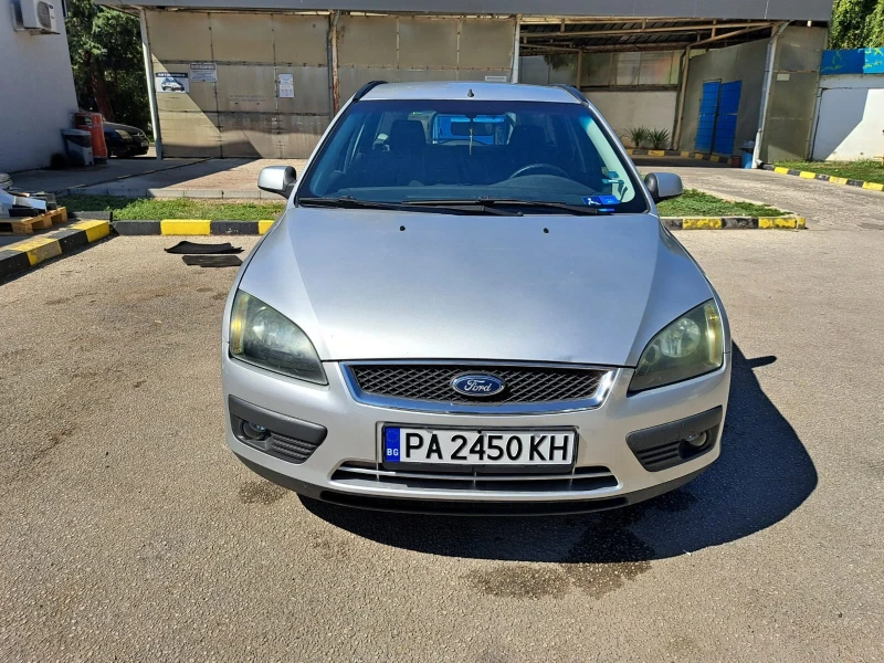 Ford Focus 1.6 комби, снимка 1 - Автомобили и джипове - 49213768