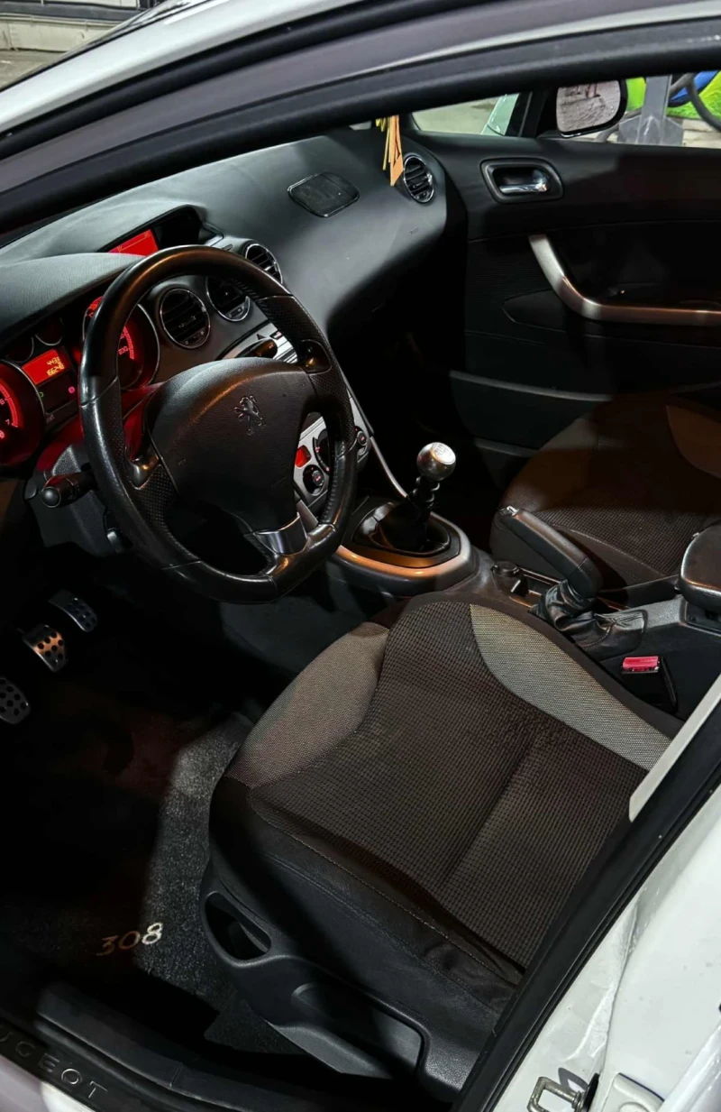 Peugeot 308, снимка 7 - Автомобили и джипове - 52507798