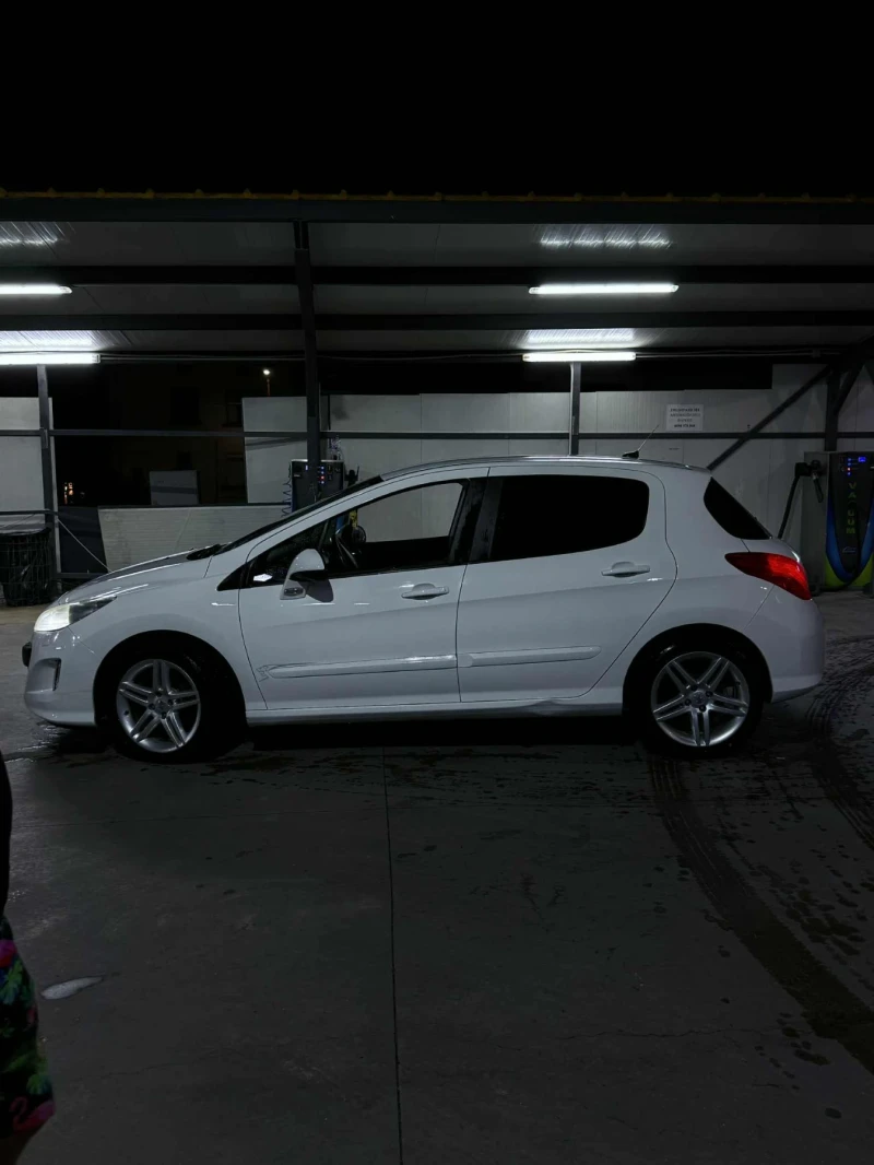 Peugeot 308, снимка 4 - Автомобили и джипове - 52507798