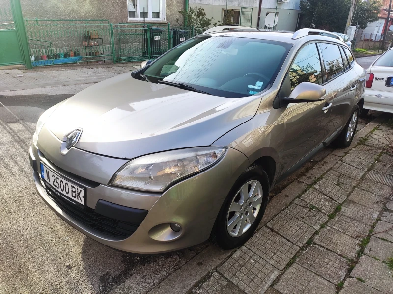 Renault Megane 1.5 dci, снимка 3 - Автомобили и джипове - 52767718