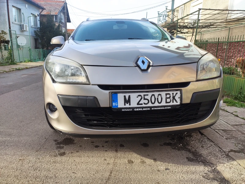 Renault Megane 1.5 dci, снимка 2 - Автомобили и джипове - 52767718