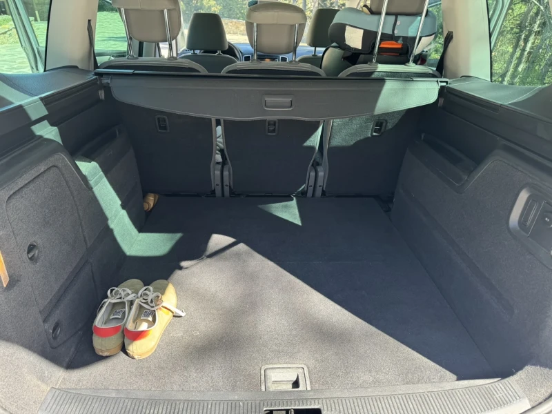 Seat Alhambra, снимка 8 - Автомобили и джипове - 52346903