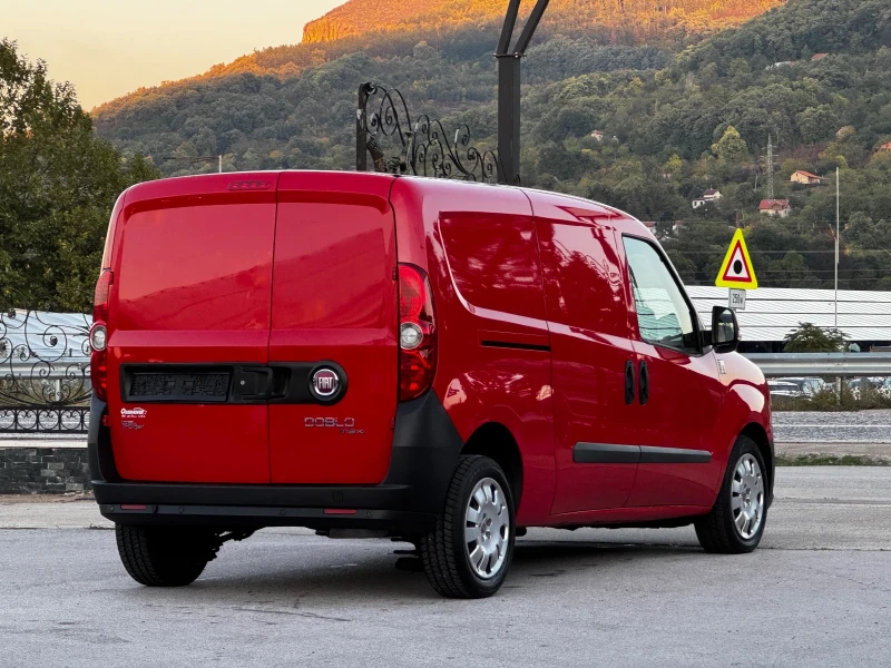 Fiat Doblo 1.6MJET MAXXI, снимка 4 - Автомобили и джипове - 52003349