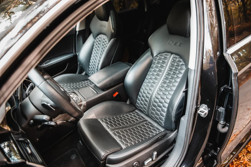 Audi Rs6, снимка 4 - Автомобили и джипове - 52178872