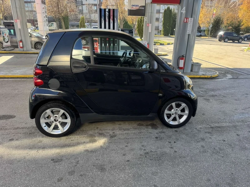 Smart Fortwo 1.0.  Automatic E4, снимка 6 - Автомобили и джипове - 52436016