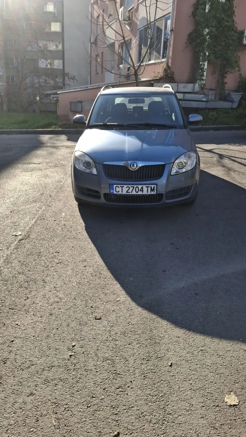 Skoda Fabia 1.4, снимка 2 - Автомобили и джипове - 52848210