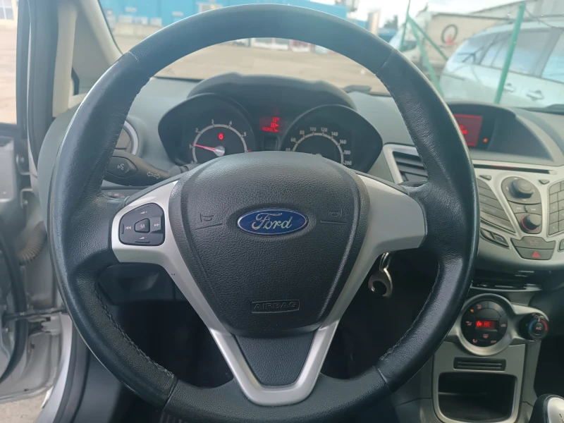 Ford Fiesta 1, 4i, ПЕРФЕКТНА, ЛИЗИНГ , снимка 7 - Автомобили и джипове - 53396986