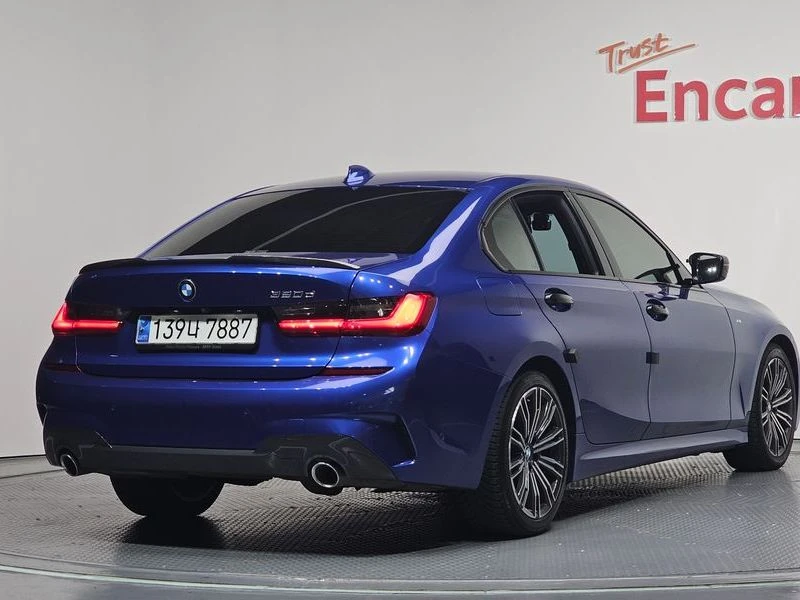 BMW 320 320d M Sport| 190к.с.| ВКЛ.ТЕХНОТЕСТ, снимка 2 - Автомобили и джипове - 55642400