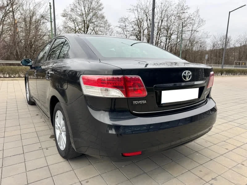 Toyota Avensis 2.0 D4D 126 к.с, снимка 9 - Автомобили и джипове - 56270118