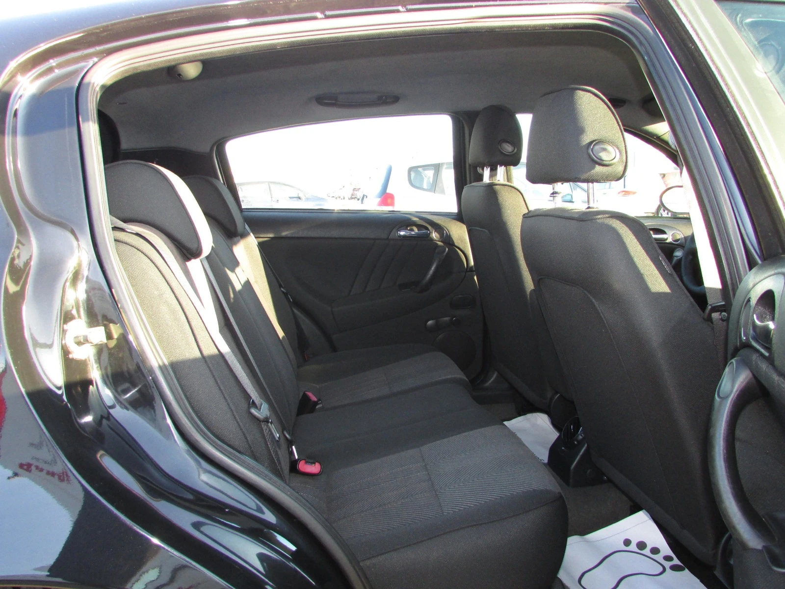 Alfa Romeo 147 1.6i EURO4 | Mobile.bg   11