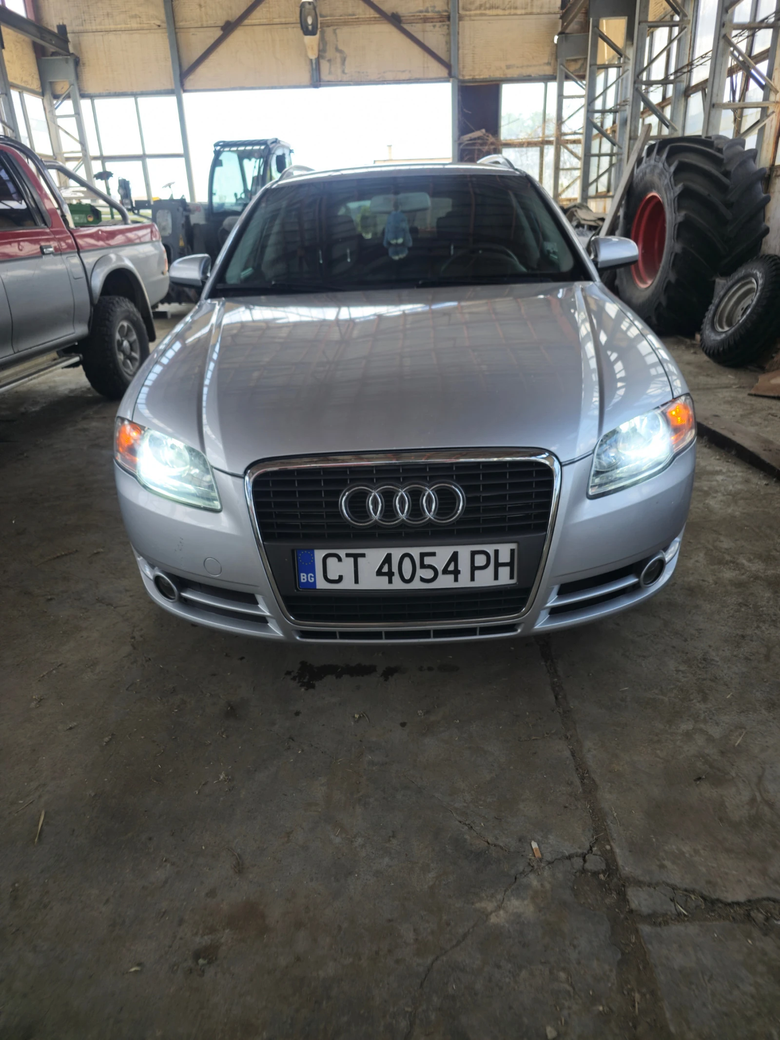 Audi A4 2.0 140  - изображение 3