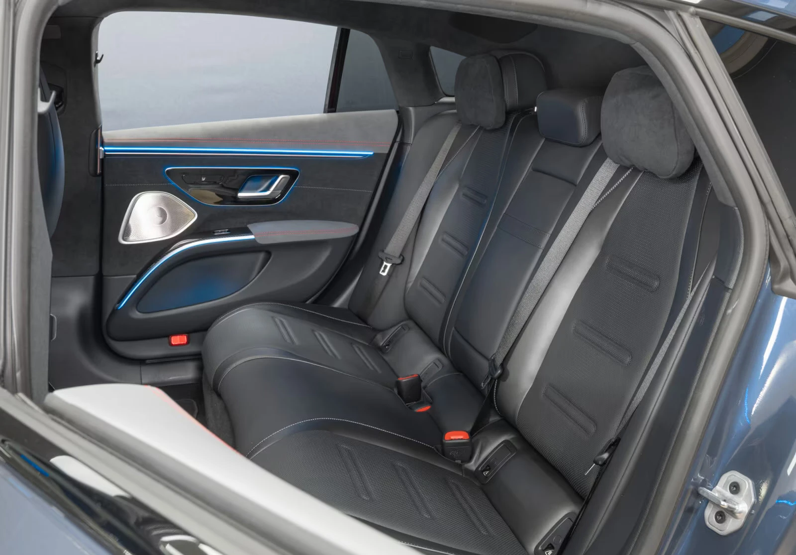 Mercedes-Benz EQS 53AMG/658HP/4M+ /DIG.LIGHT/PANO/360/DISTRONIC/340f | Mobile.bg   16