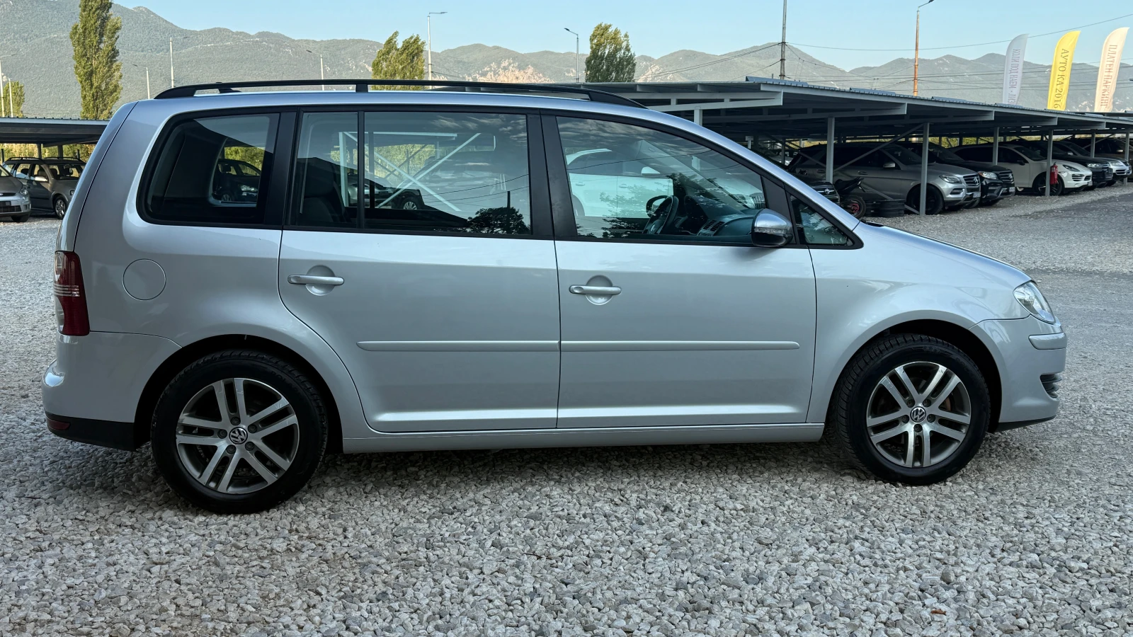 VW Touran 1.6-102к.с.-GPL-ГАЗ-NAVI-ВНОС ИТАЛИЯ - изображение 4