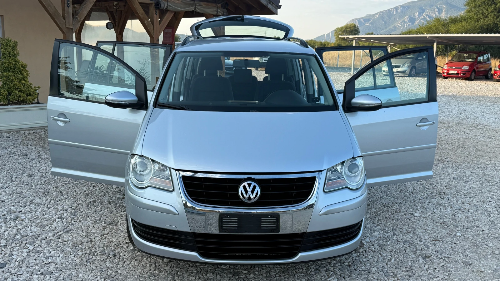 VW Touran 1.6-102к.с.-GPL-ГАЗ-NAVI-ВНОС ИТАЛИЯ - изображение 7